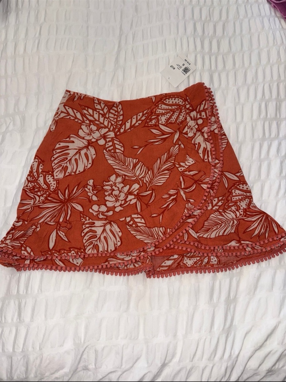 NWT forever 21 floral skirt size small